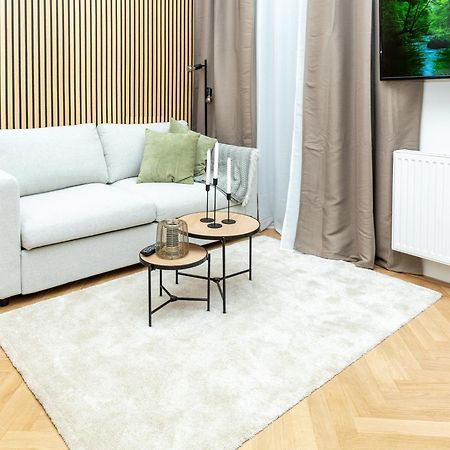 Appartement Charming Retreat Walking Distance From Town Centre à Vienne Extérieur photo