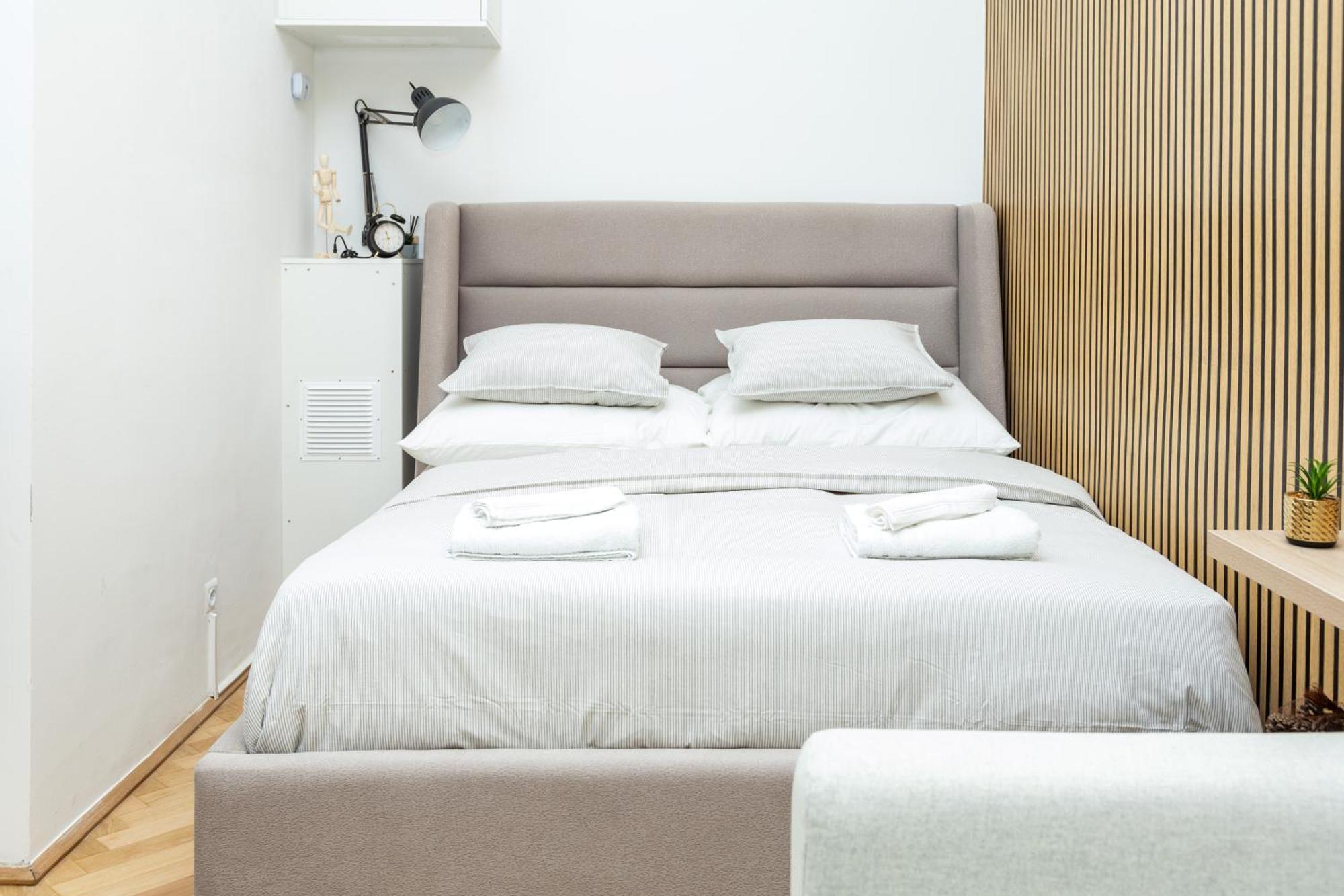 Appartement Charming Retreat Walking Distance From Town Centre à Vienne Extérieur photo