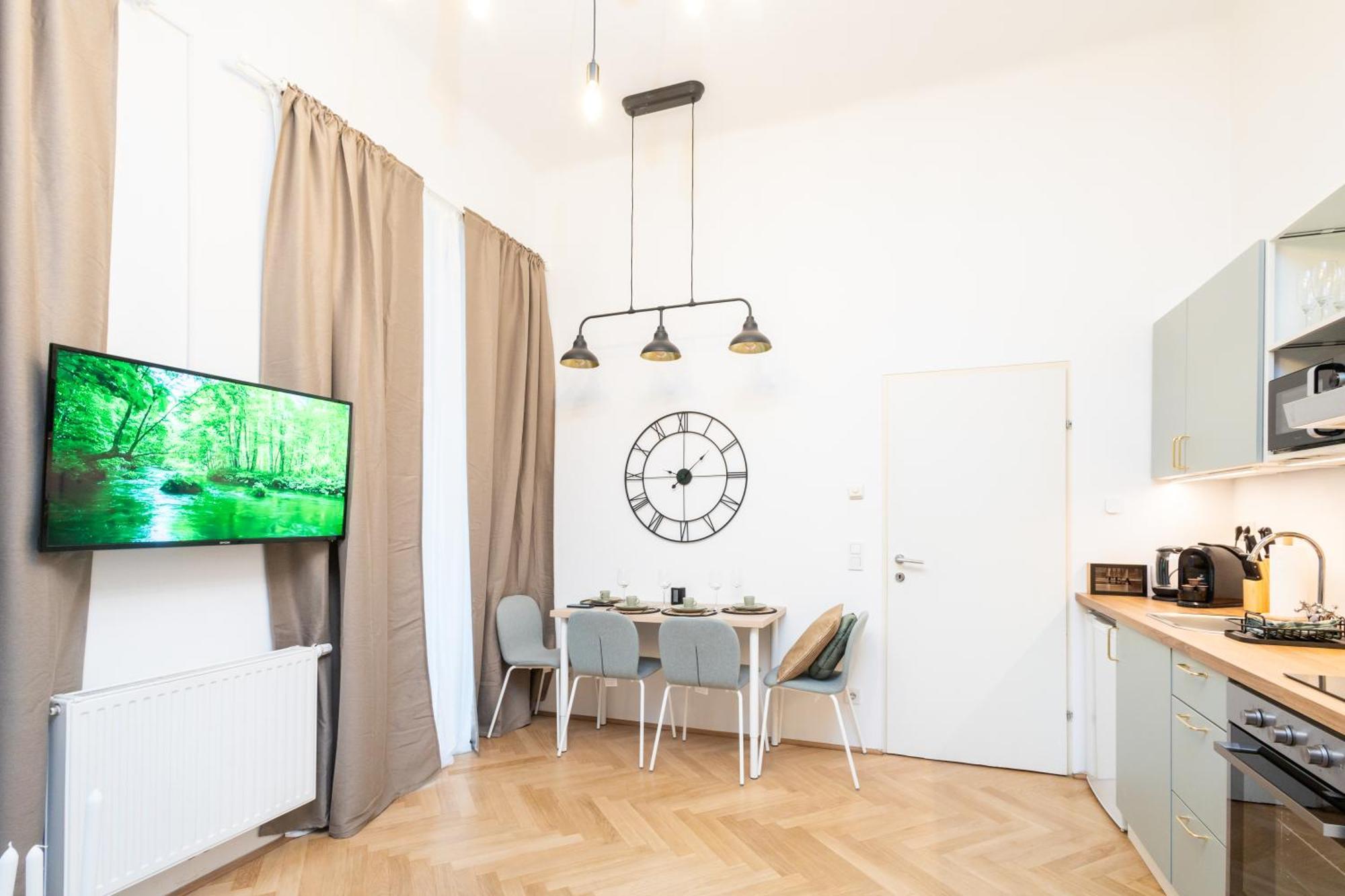 Appartement Charming Retreat Walking Distance From Town Centre à Vienne Extérieur photo