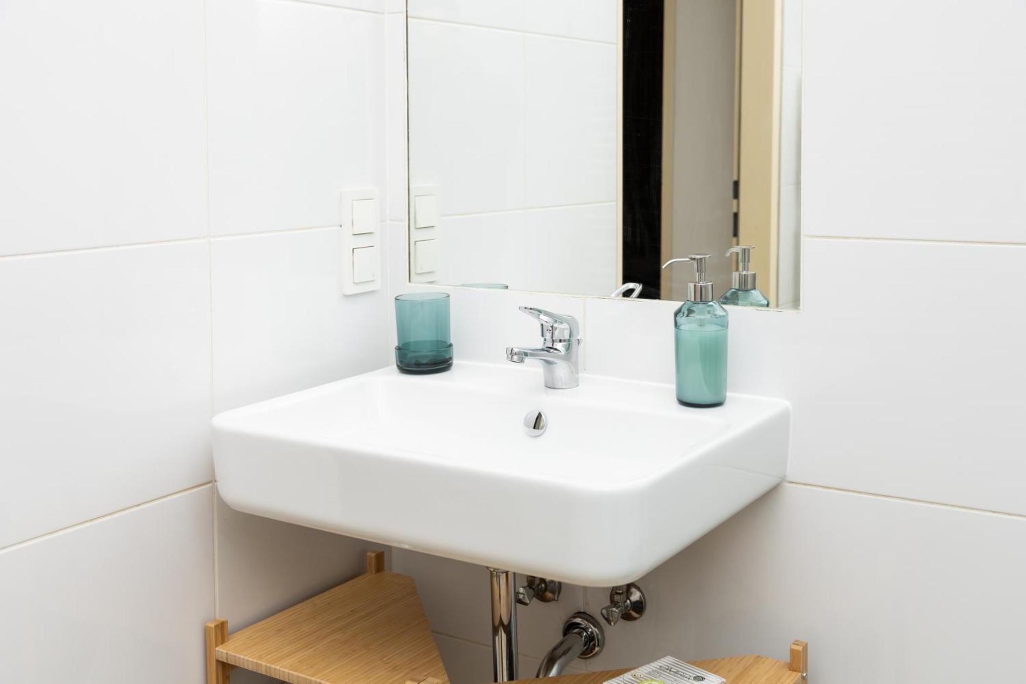 Appartement Charming Retreat Walking Distance From Town Centre à Vienne Extérieur photo
